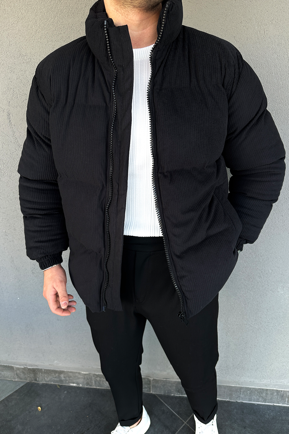 SİYAH KADİFE ŞİŞME MONT