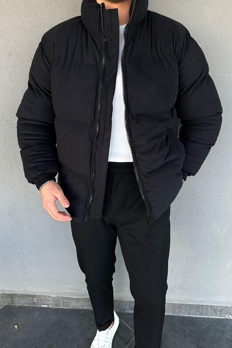 SİYAH KADİFE ŞİŞME MONT