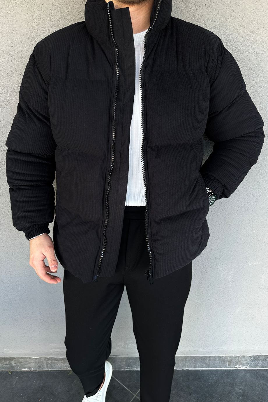 SİYAH KADİFE ŞİŞME MONT