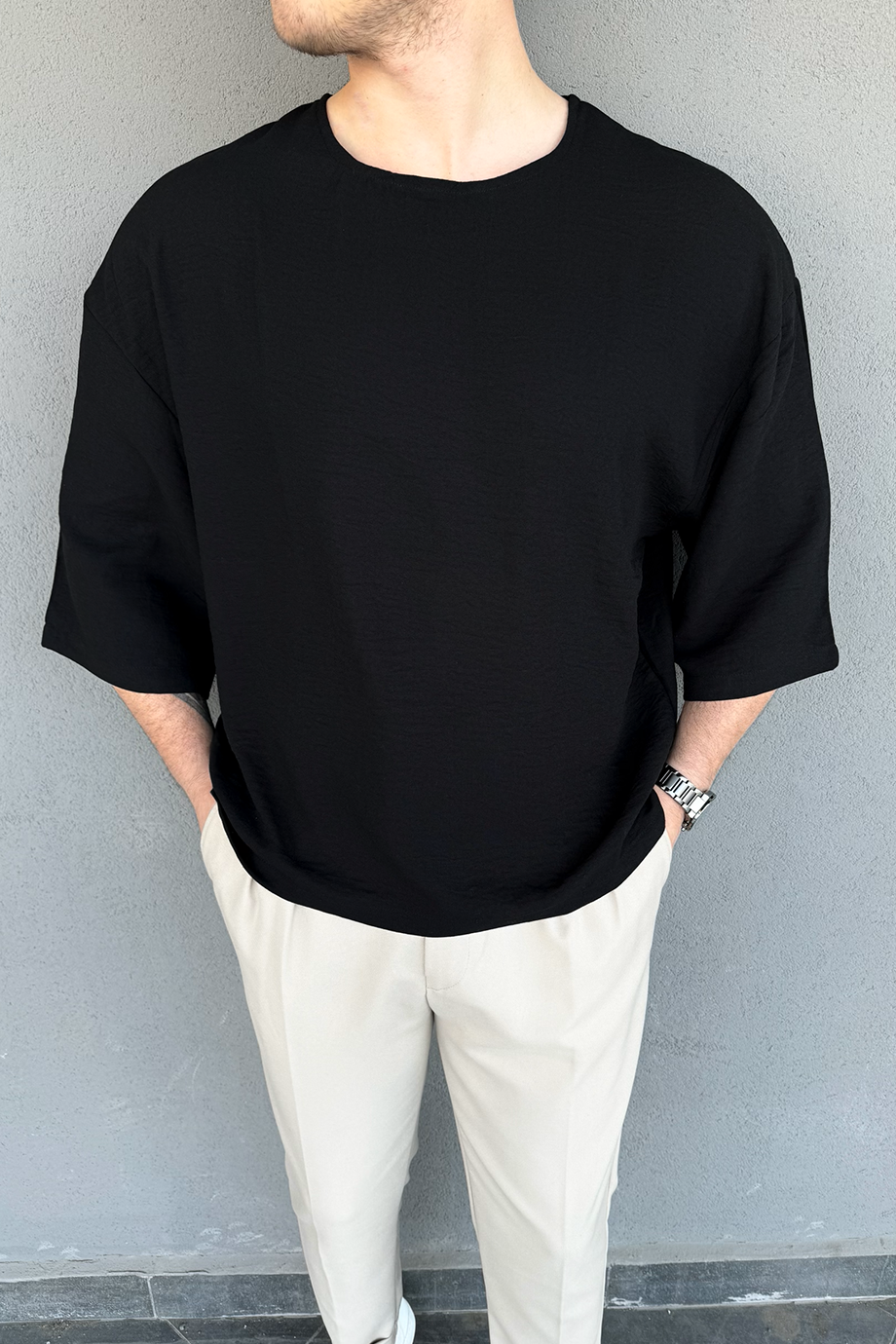 SİYAH OVERSIZE YARIM KOL T-SHİRT