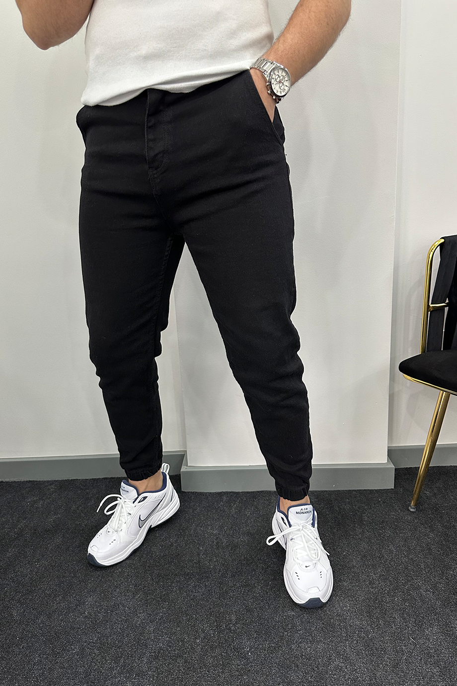 SİYAH PAÇA LASTİKLİ RAHAT KALIP JOGGER PANTALON