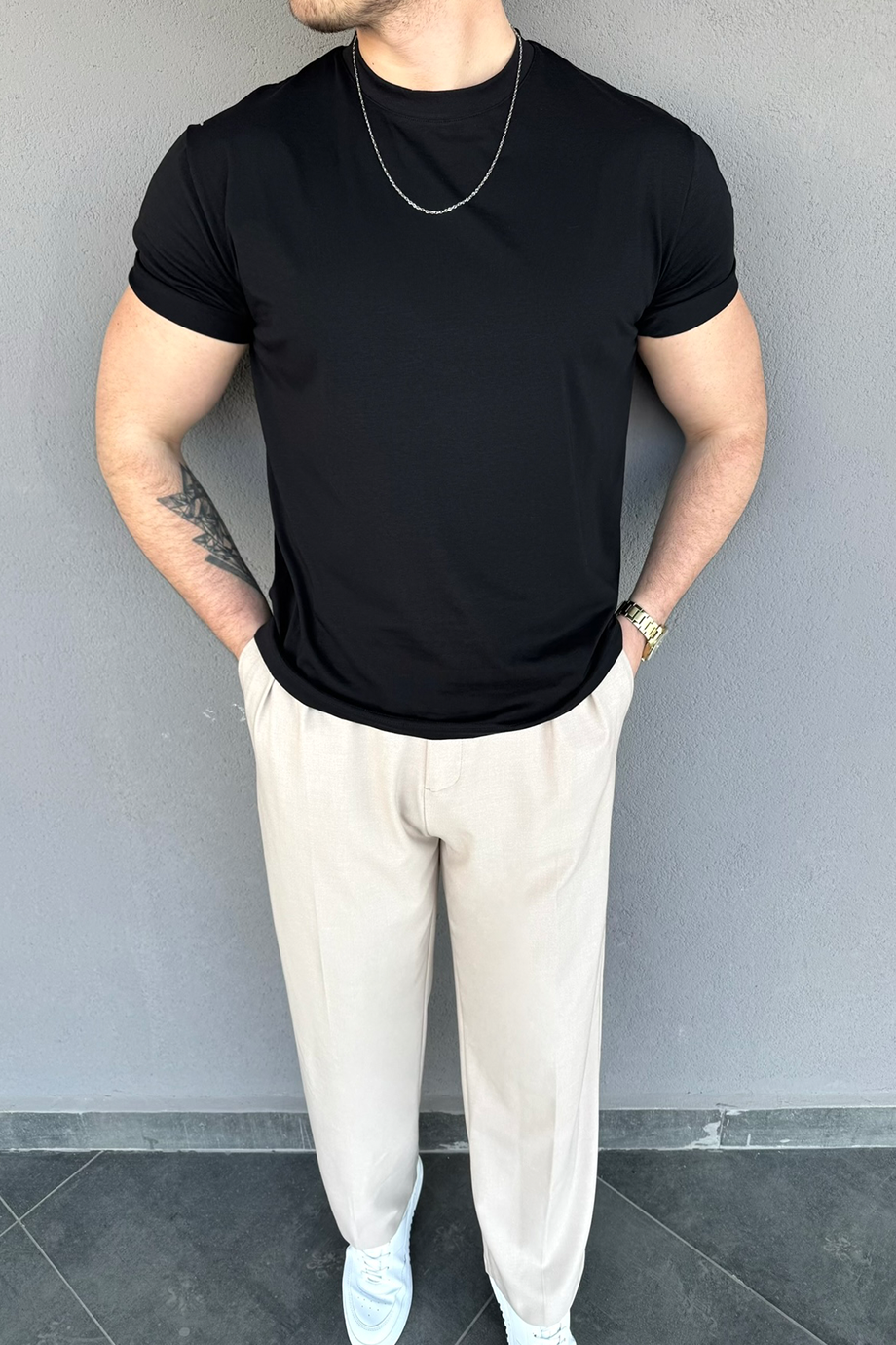 SİYAH REGULAR FİT BASİC T-SHİRT
