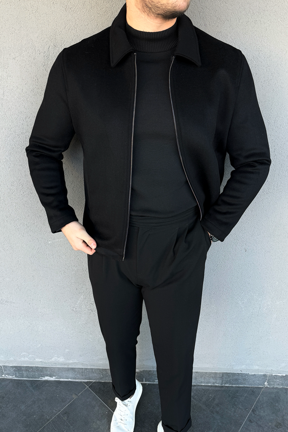 SİYAH YÜKSEK KALİTEDE YÜN KARIŞIMLI MONT