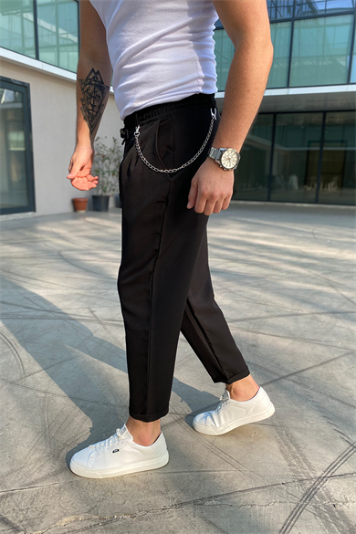 SİYAH ZİNCİR DETAYLI RAHAT KALIP PANTALON