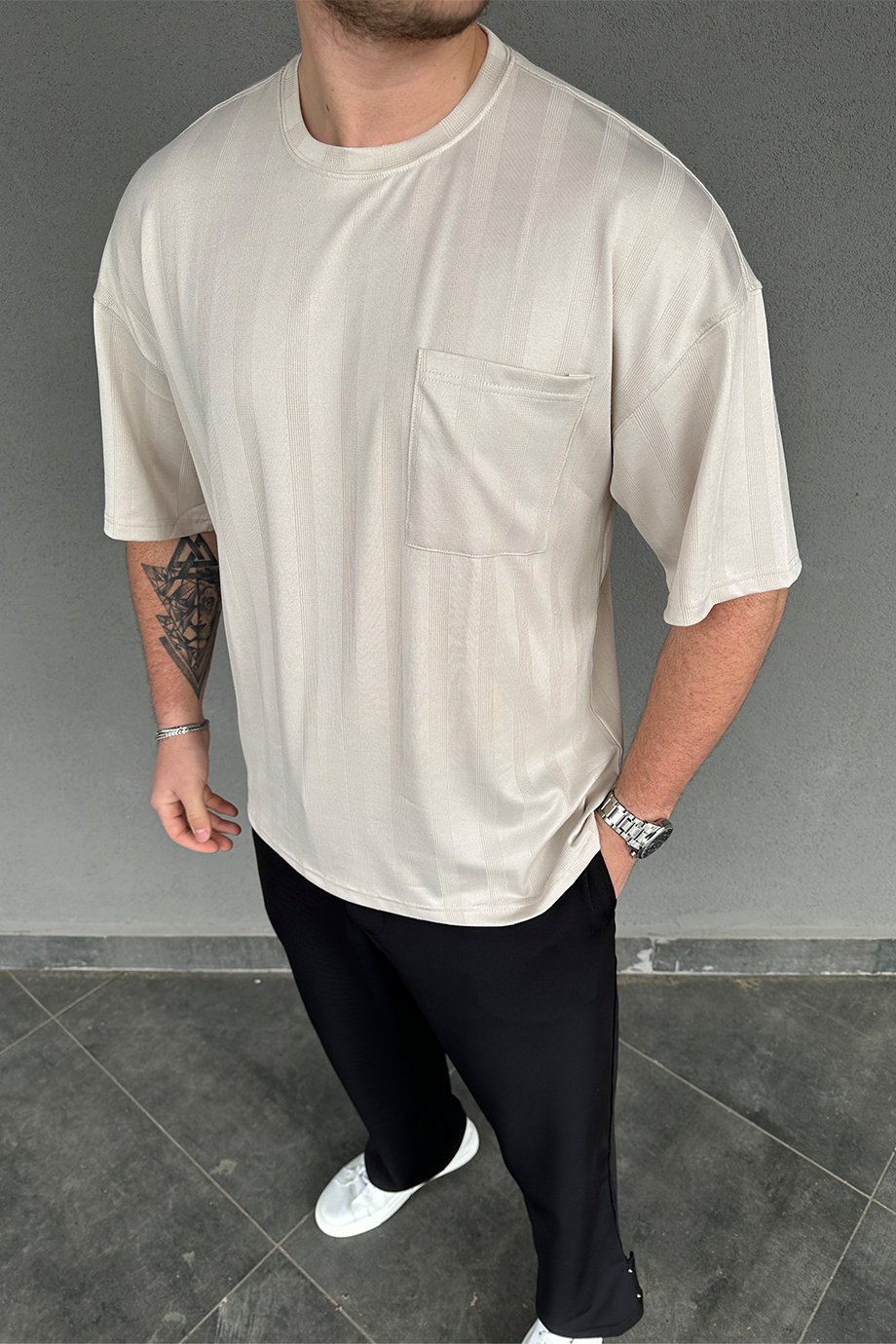 TAŞ GRİ JAKARLI OVERSIZE T-SHIRT