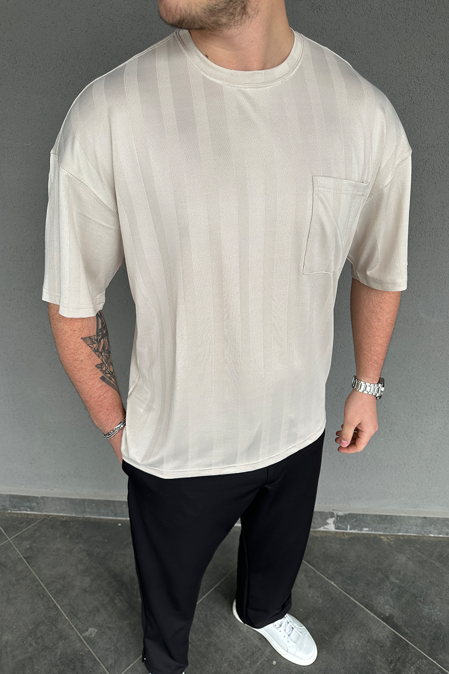 TAŞ GRİ JAKARLI OVERSIZE T-SHIRT