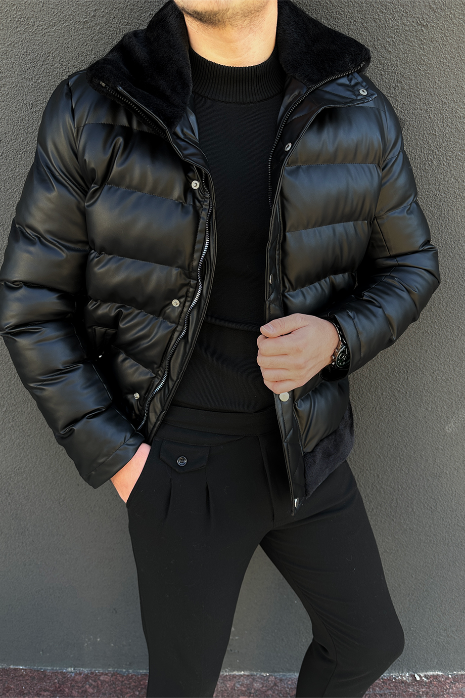 YAKA VE BEL SİYAH KÜRKLÜ ŞİŞME MONT