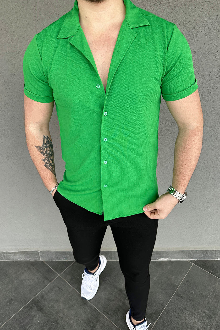 YEŞİL KISA KOLLU GÖMLEK