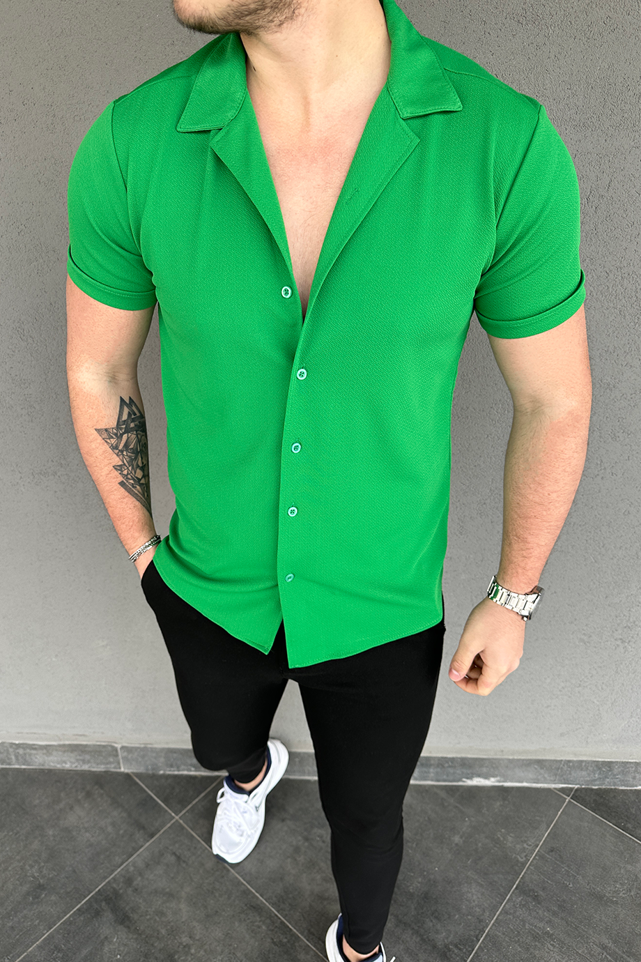 YEŞİL KISA KOLLU GÖMLEK