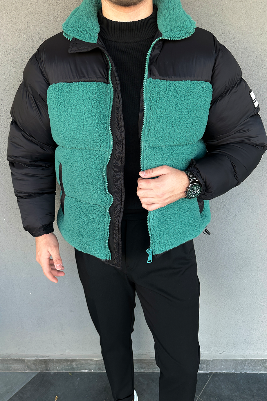 YEŞİL-SİYAH OVERSIZE PELUŞ DETAYLI ŞİŞE MONT