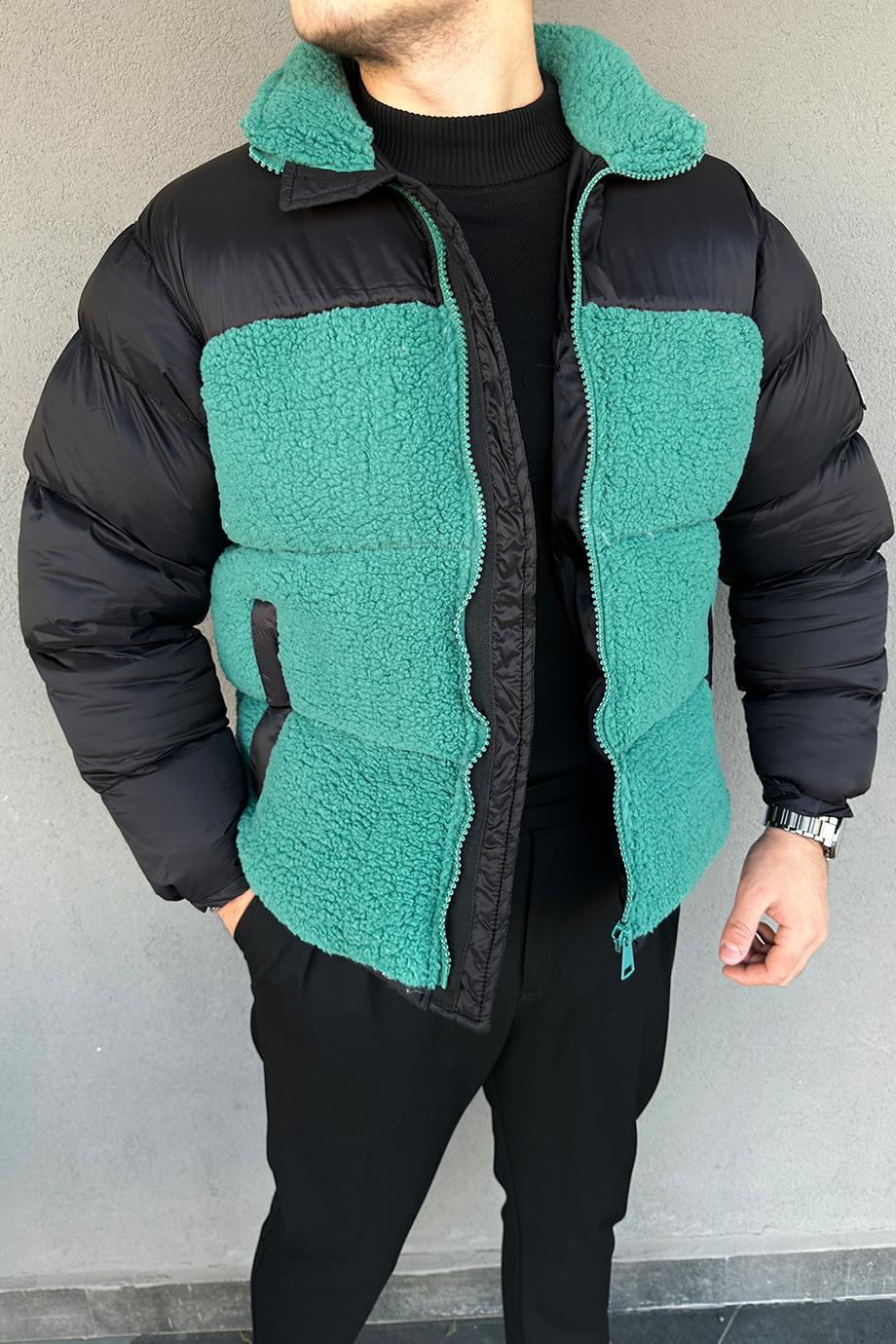 YEŞİL-SİYAH OVERSIZE PELUŞ DETAYLI ŞİŞE MONT