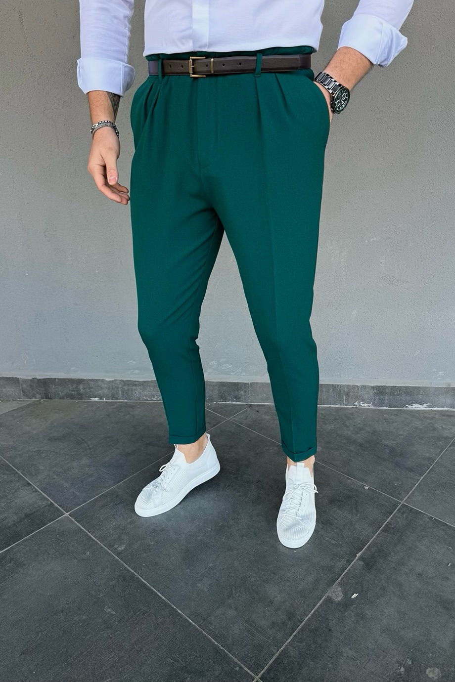 ZÜMRÜT İTALYAN KESİM KEMERLİ PANTALON
