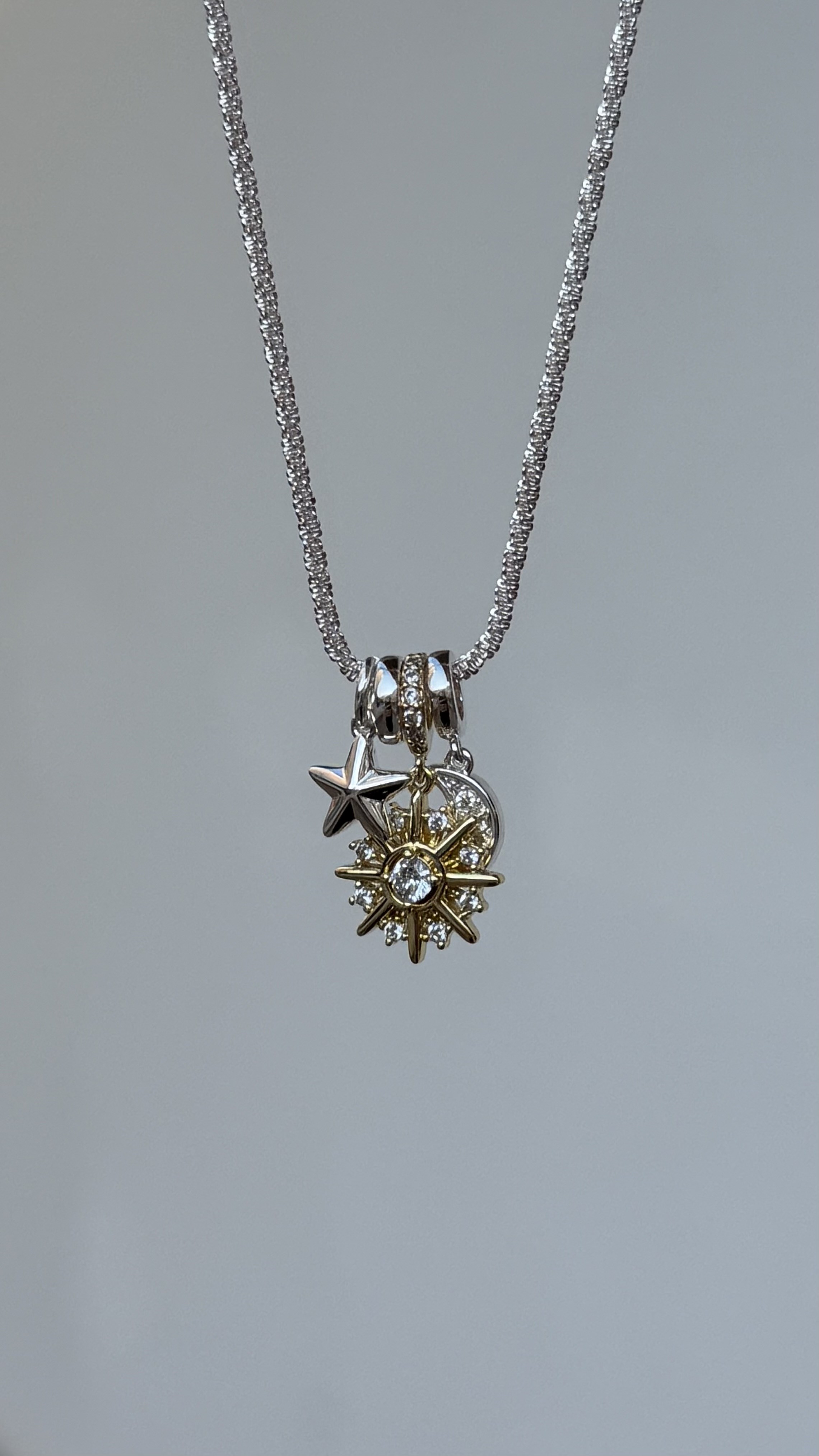  CHARM KOLYE