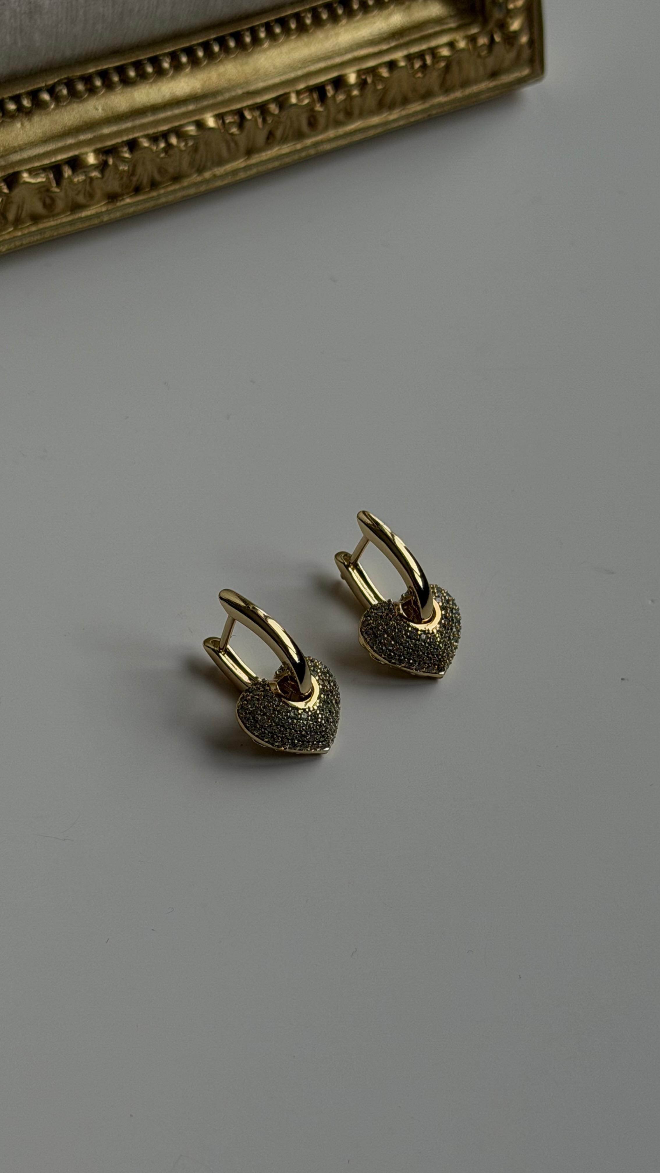 GOLD BOLD HEART KÜPE
