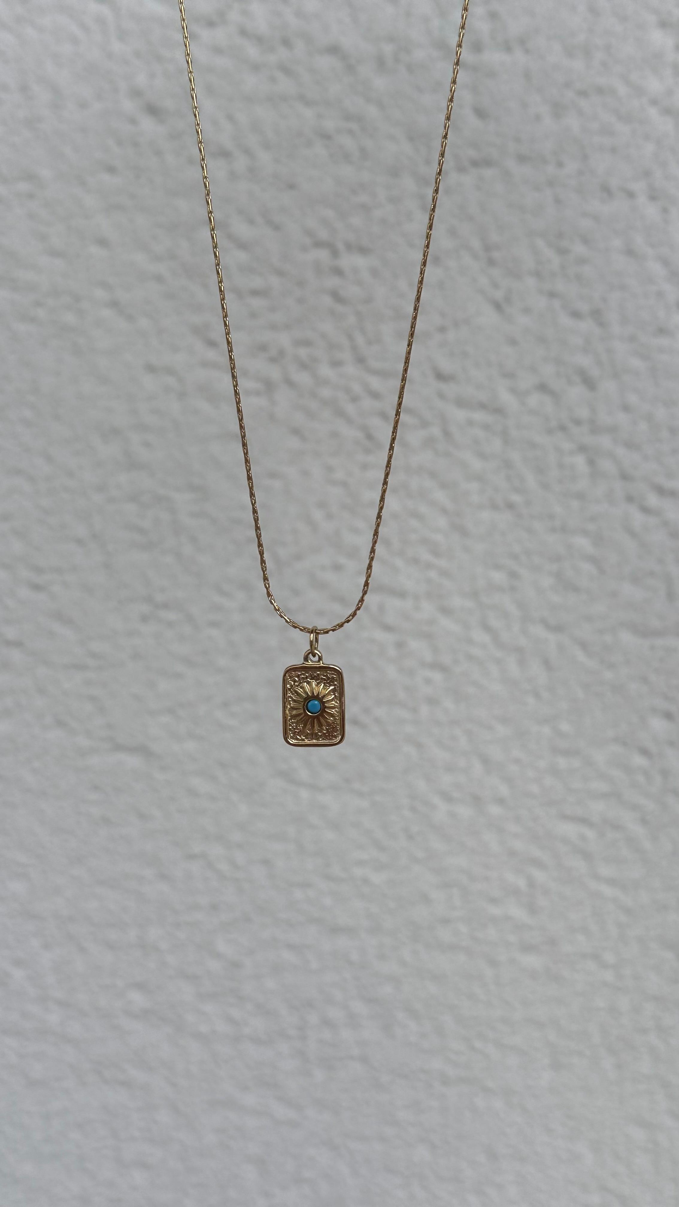 GOLD GÜNEŞ DETAY KOLYE