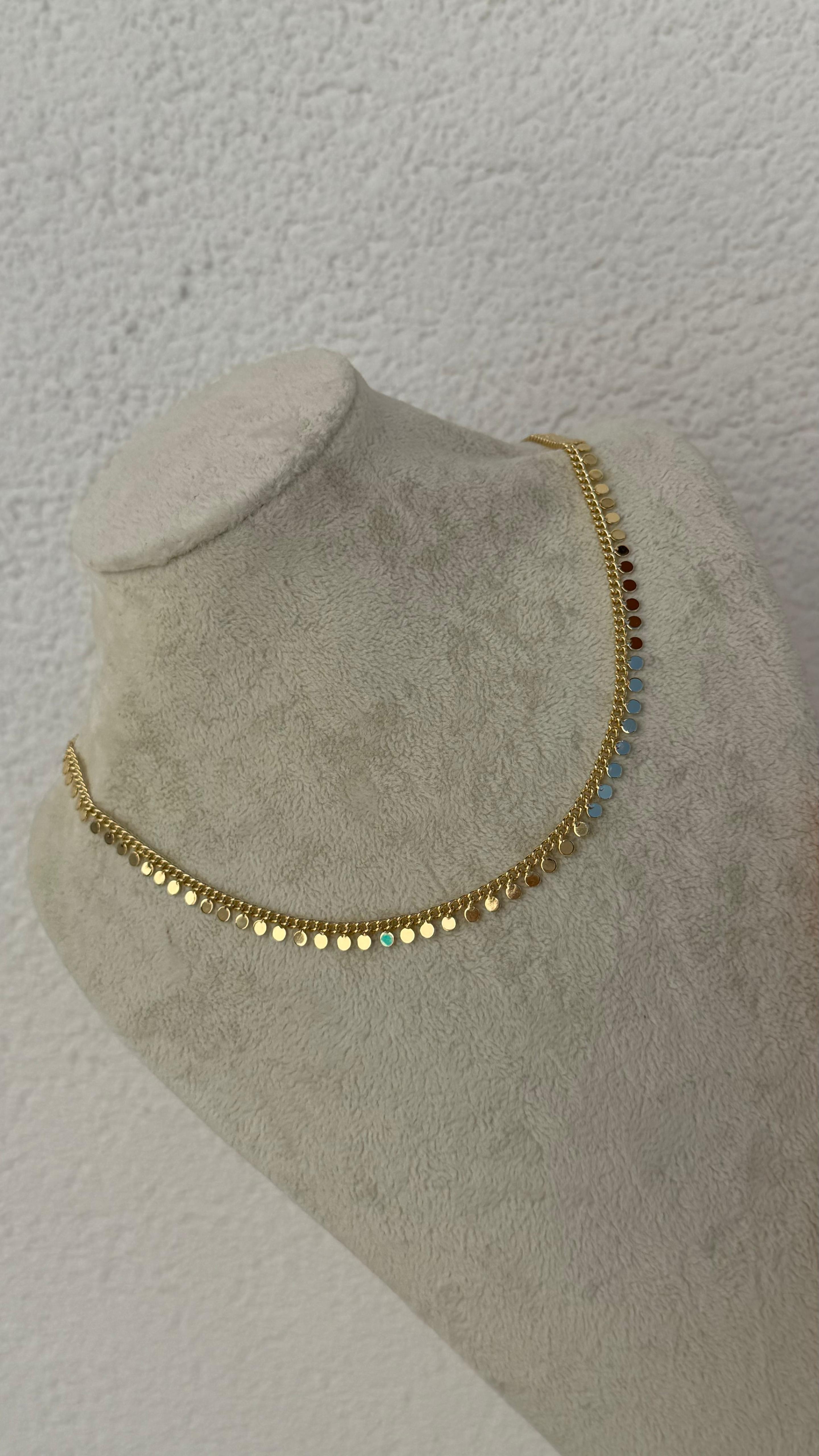 GOLD SALLANTILI HALKA KOLYE
