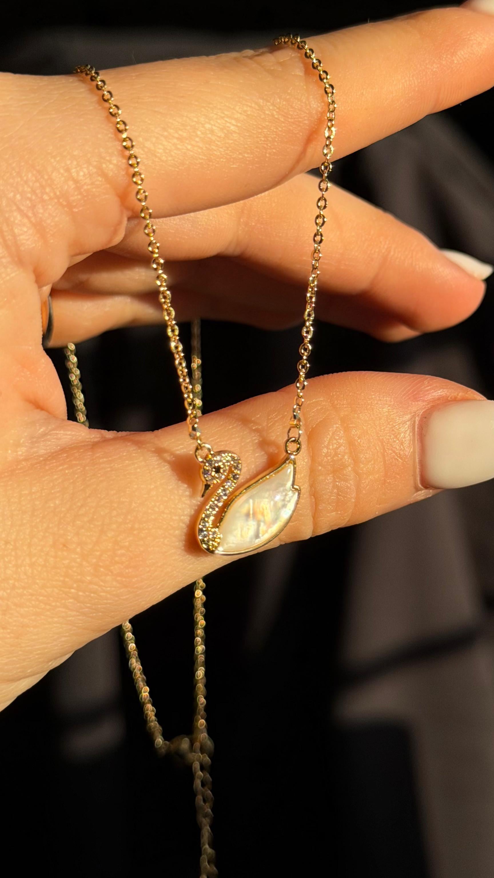 GOLD SWAN NECKLACE