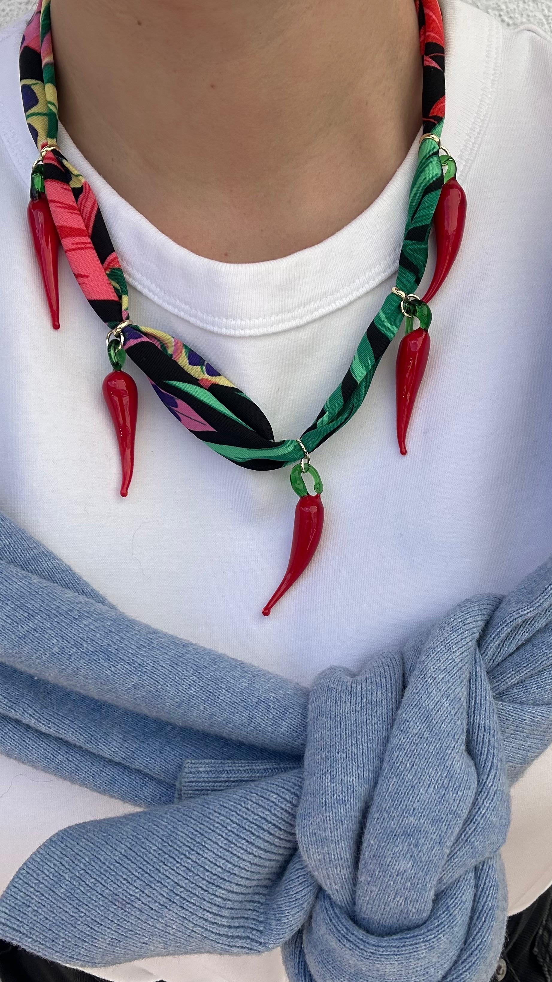 HOT PEPPER VIBES KOLYE