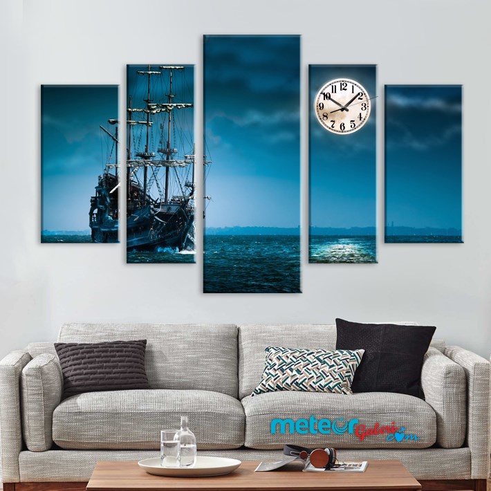 Denizde Gece ve Gemi Saatli Kanvas Tablo