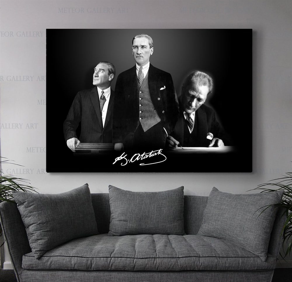 Siyah Beyaz Şanlı Atatürk Üçü Bir Tabloda Resimleri Kanvas Tablo  