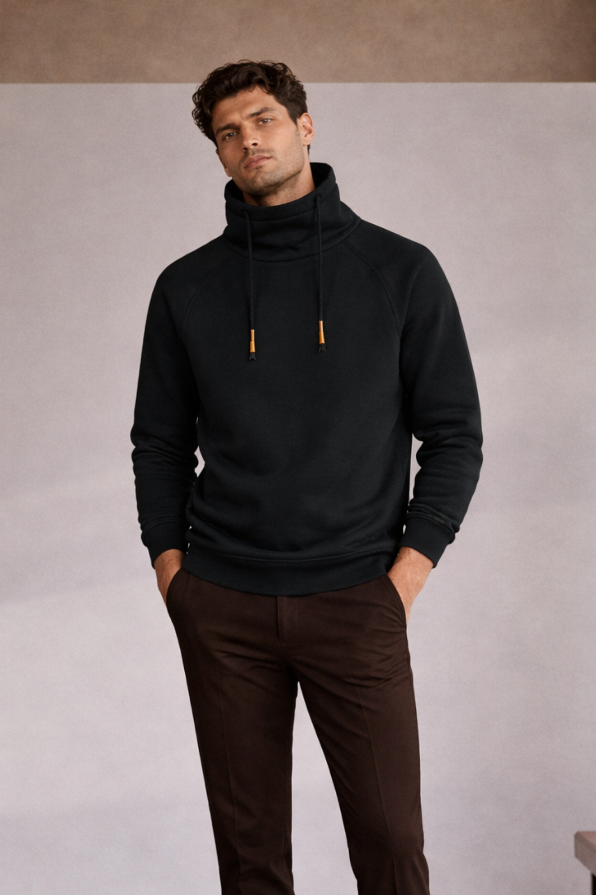 James Yüksek Yaka Organik Kumaşlı Erkek Sweatshirt