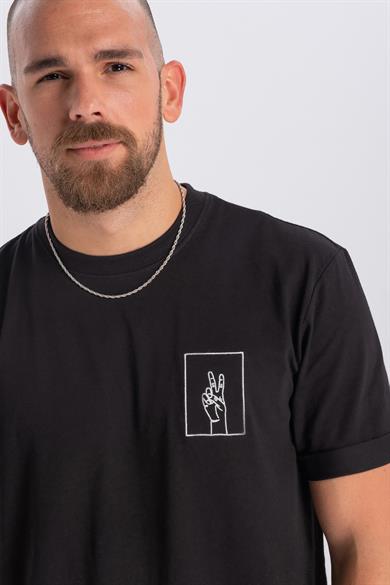 Alex, Nakış Detaylı, Organik Kumaşlı, Bisiklet Yaka Siyah Erkek T-shirt