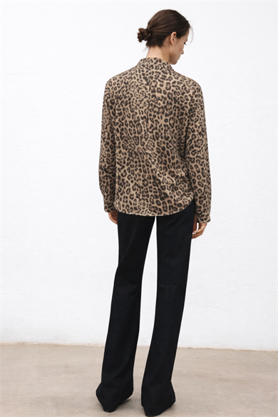 Corinna, Bisiklet Yaka Leopar Desenli Geri Dönüştürülmüş Polyesterli Sweatshirt 