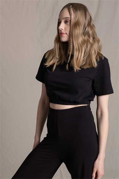 Emma, Lastik Detaylı, Organik Kumaşlı, Siyah Cropped T-shirt