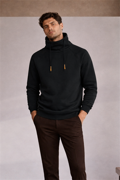 James Yüksek Yaka Organik Kumaşlı Erkek Sweatshirt
