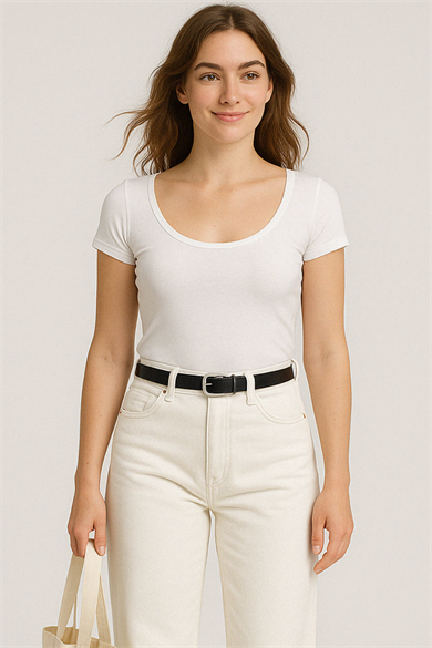 MELLY, Organik Kumaşlı Geniş Yakalı Kadın Basic T-Shirt