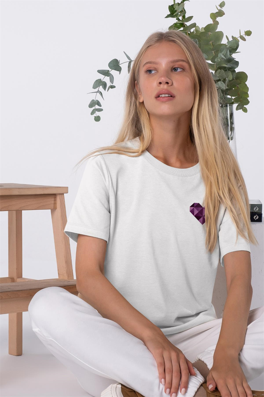 3D BASKI DETAYLI UNISEX T.SHIRT - 3D HEART TEE