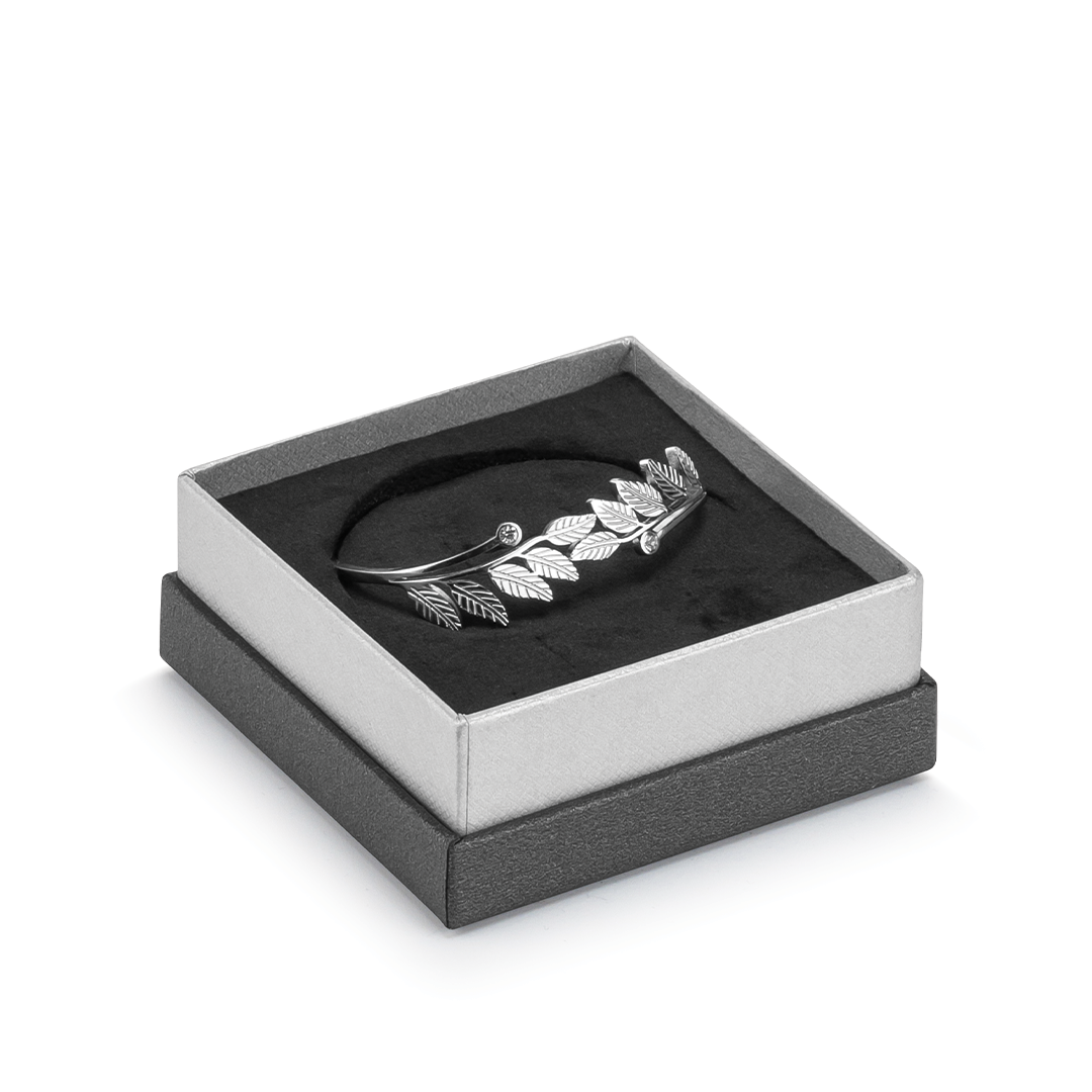 Black Bracelet Box