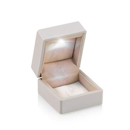 White Led Light Prongs Ring Box