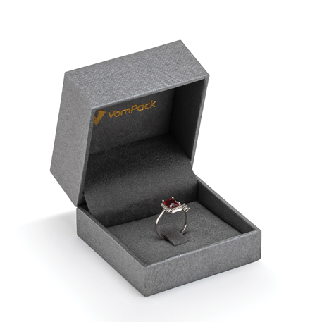 Gri Tırnaklı Büyük Yüzük Kutusu