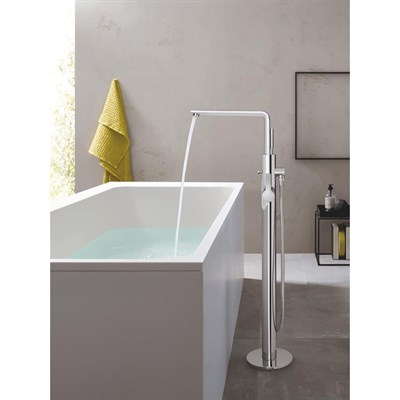 Grohe Lineare Yerden Küvet Bataryası - 23792001