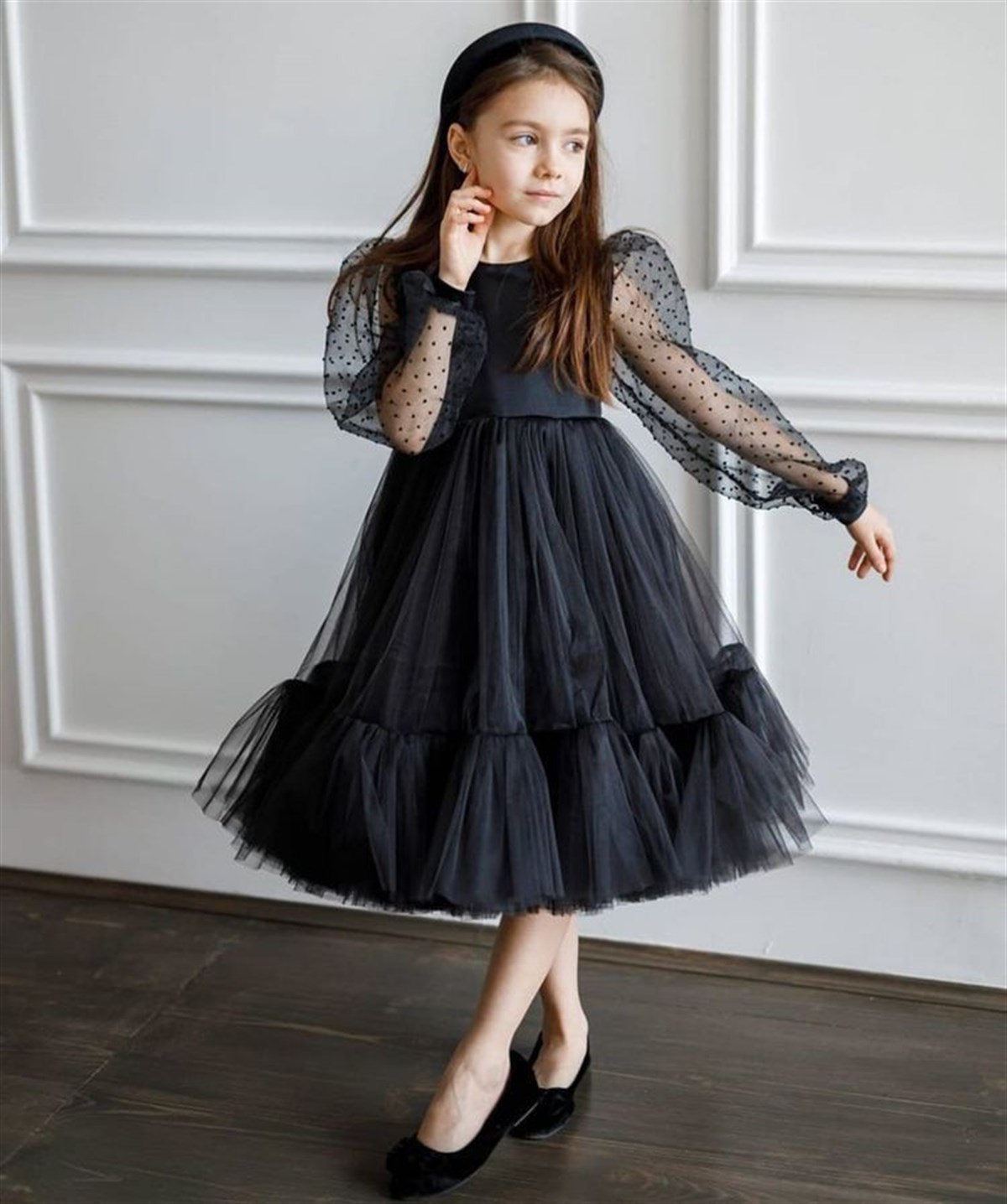 Kız Çocuk Siyah Tüllü Tasarım Elbise
