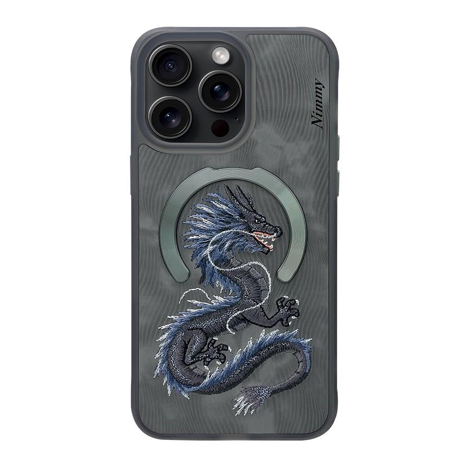 iP 15 Uyumlu Dragon Serisi Magsafe Nakış işlemeli Detaylı 3D Kılıf Gri
