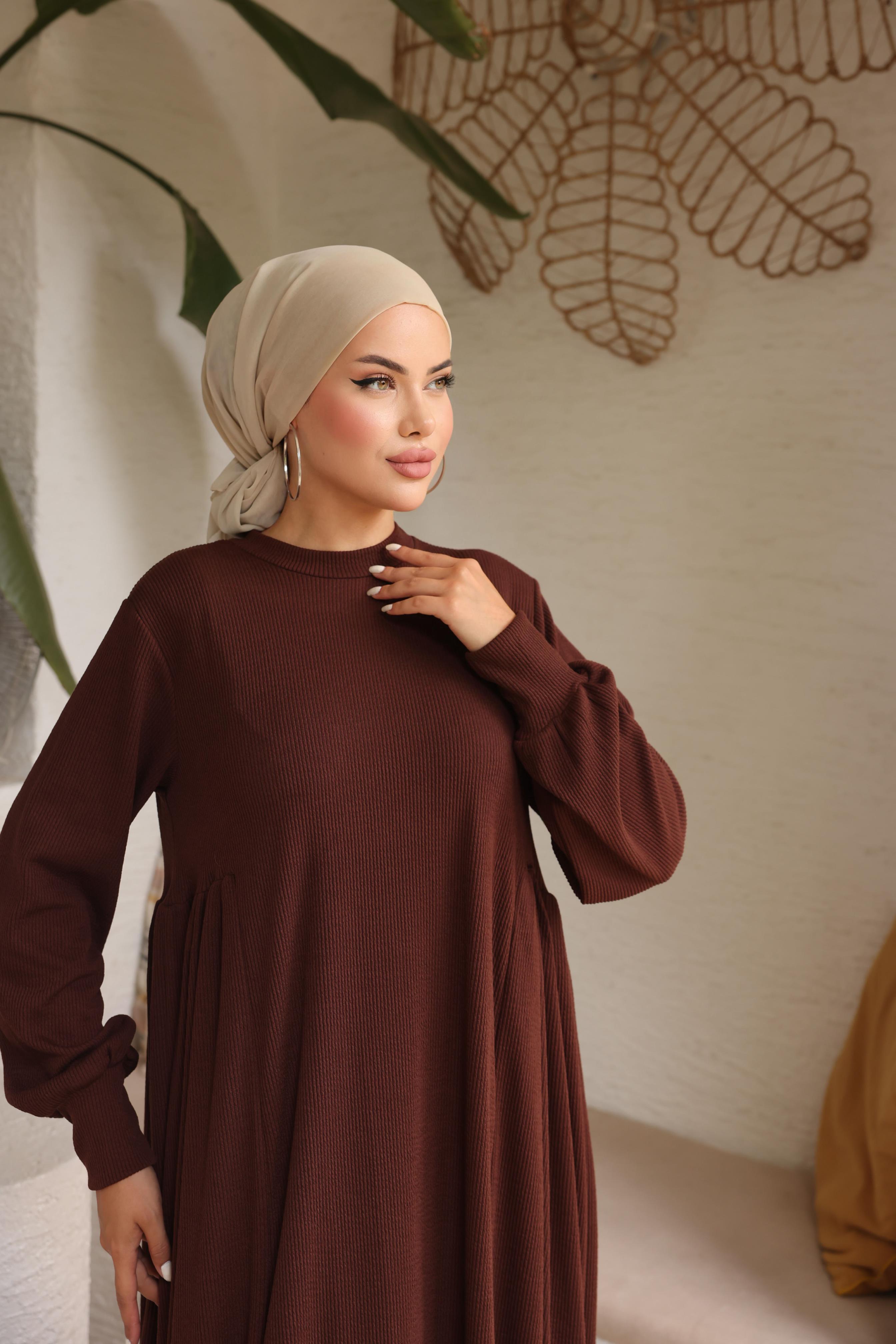 Acı Kahve Yandan Büzgülü Örme Elbise 8063