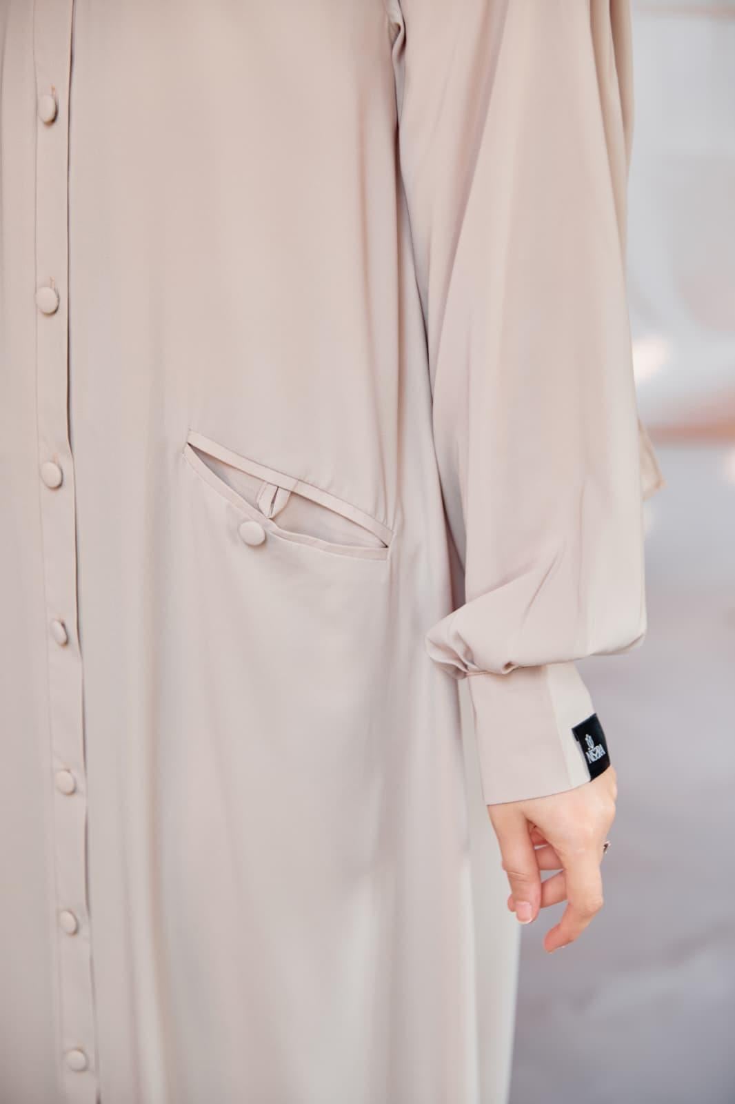 Bej Kaplama Düğmeli Şallı Ferace 5117