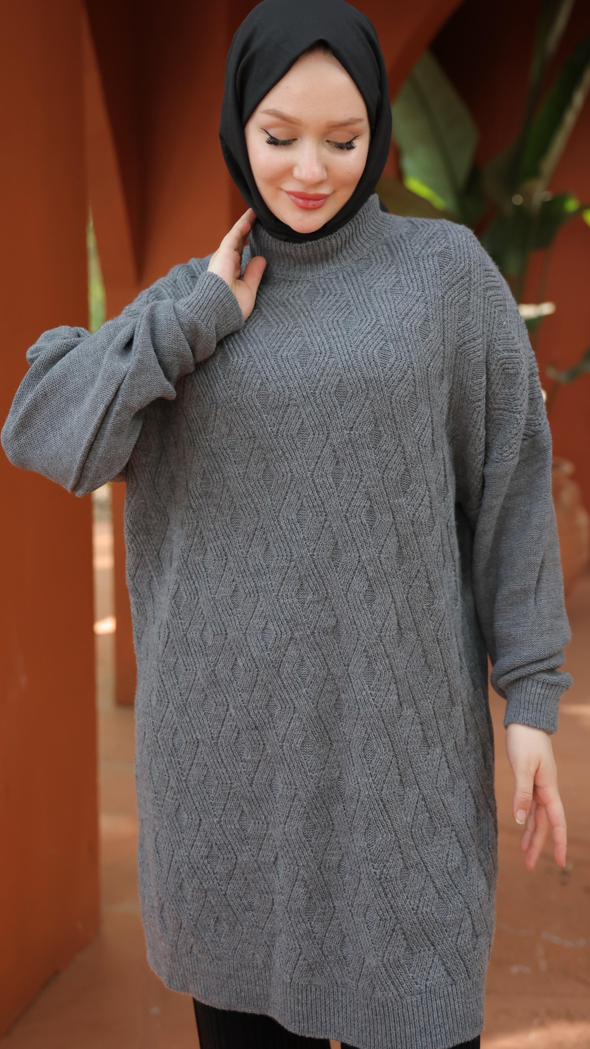 Füme Düşük Omuz Desenli Triko Tunik 7013