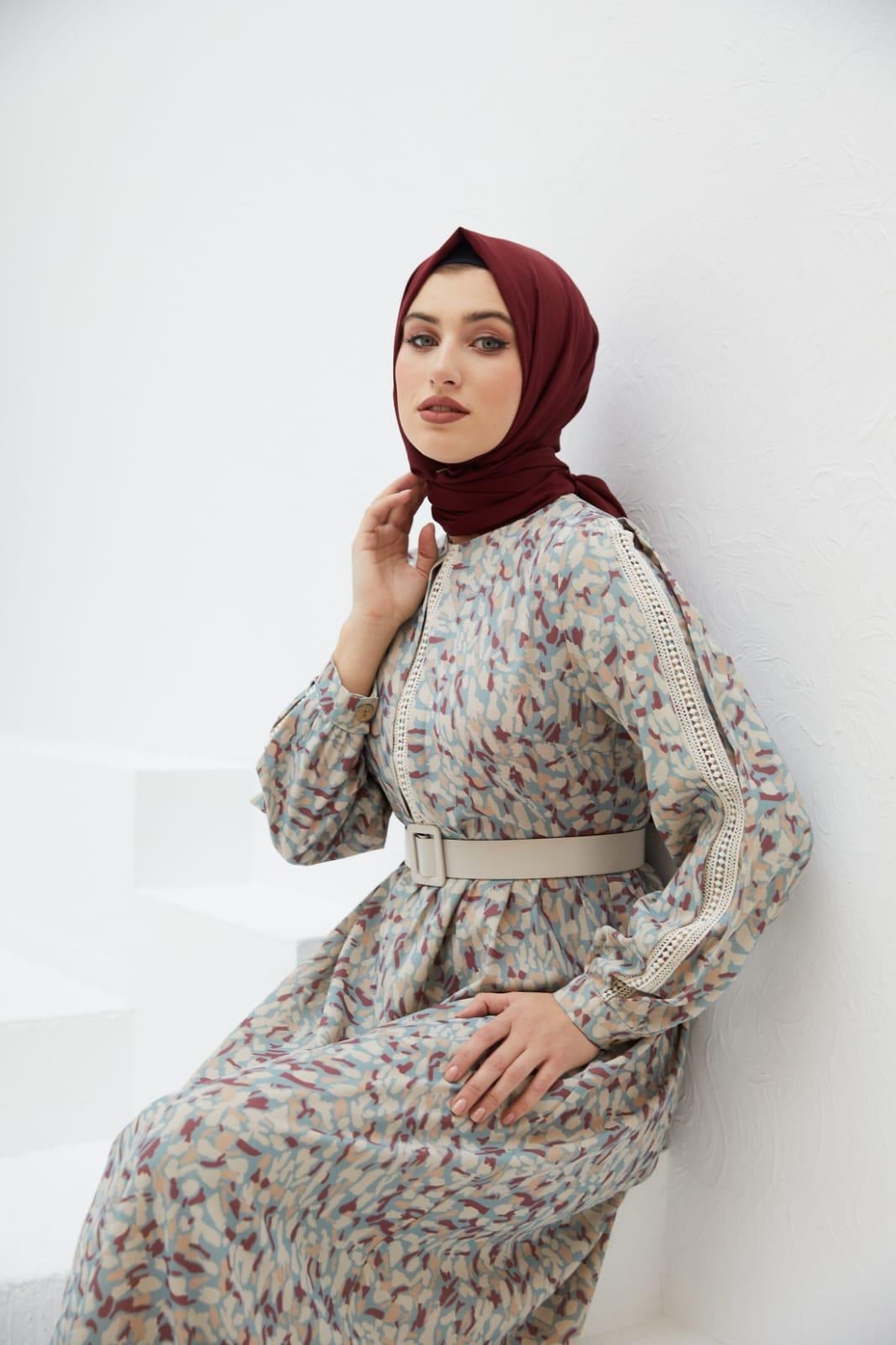 Gri Dokuma Kol Detaylı Uzun Tesettür Elbise Fdl1409