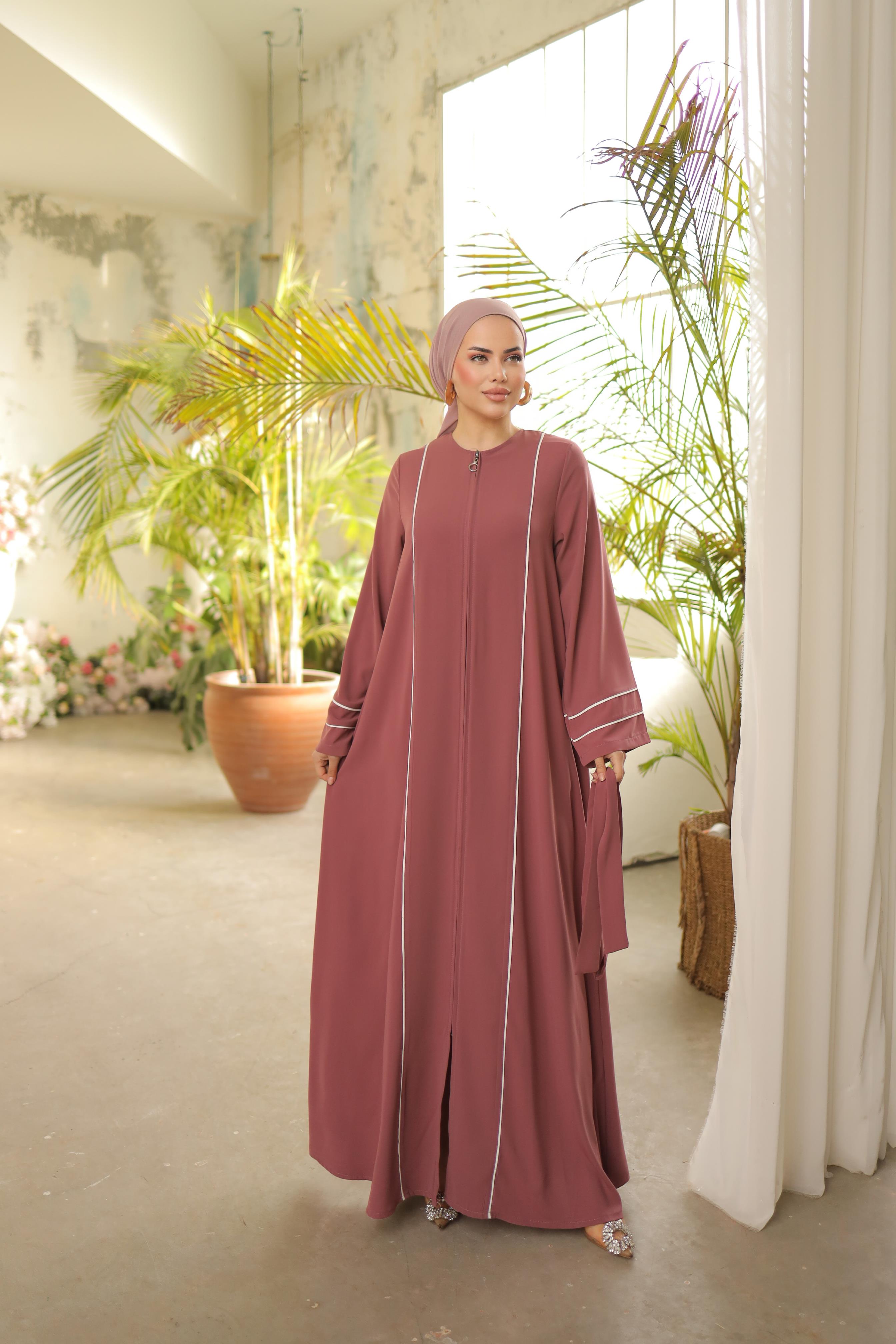 Koyu Gül Kurusu Kol Ağzı Ve Önü Çift Biyeli Ferace 5045