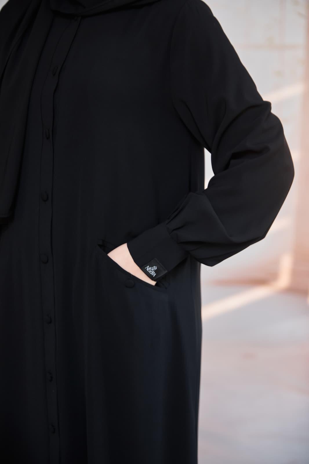 Siyah Kaplama Düğmeli Şallı Ferace 5117