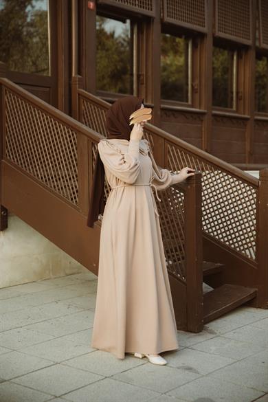 Bej Bebe Yakalı Elbise Nsr 5106