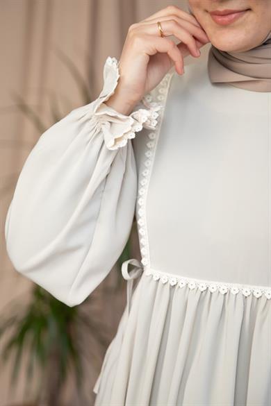 Bej Dantel Detaylı Elbise 5126