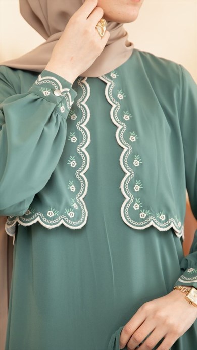 Mint Ön Aller ve Nakışlı Elbise 5134