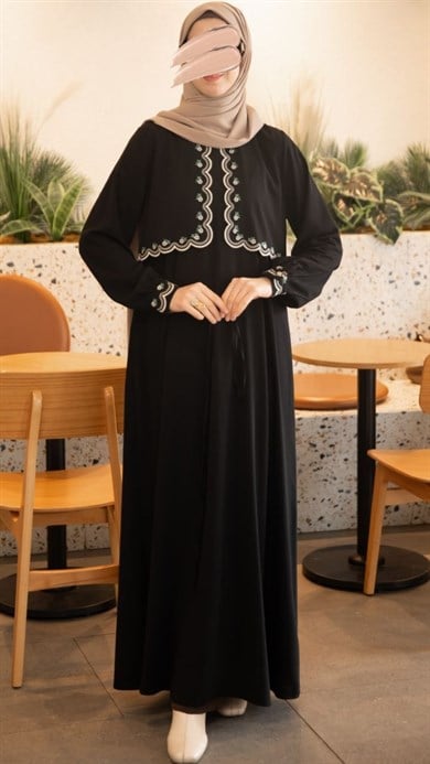 Siyah Ön Aller ve Nakışlı Elbise 5134