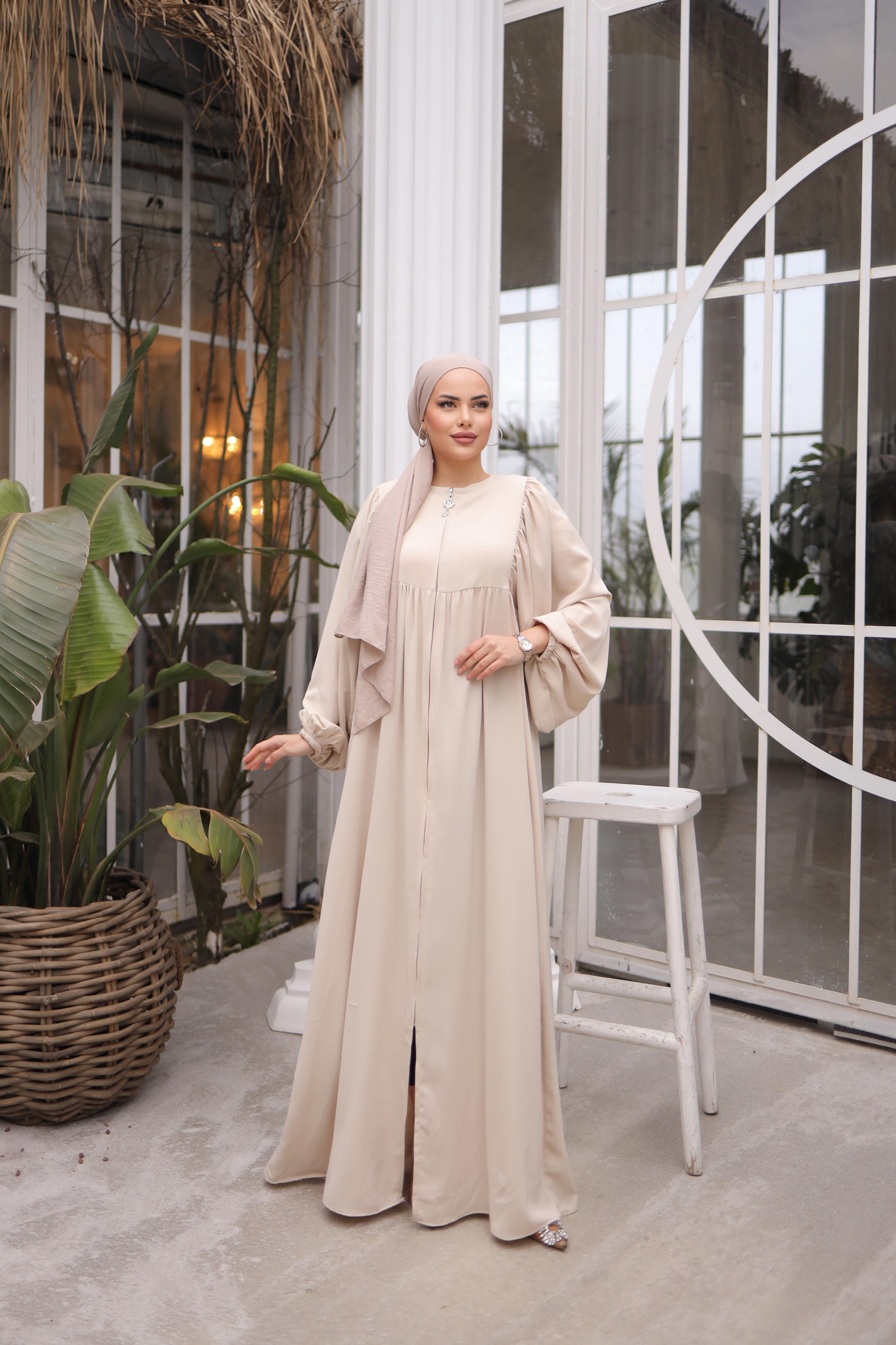 Açık Bej Balon Kollu Oversize Ferace 5031