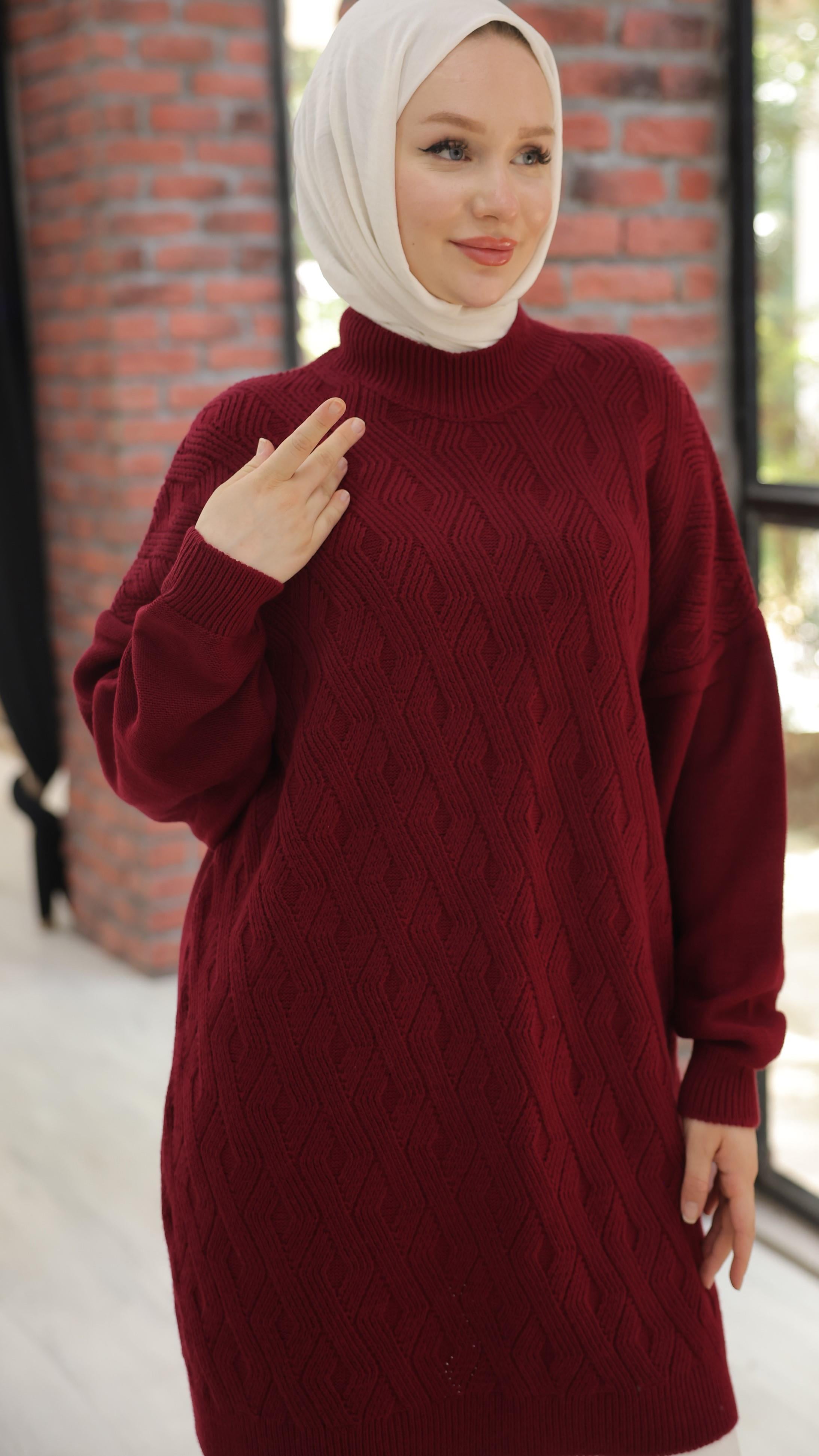 Bordo Düşük Omuz Desenli Triko Tunik 7013