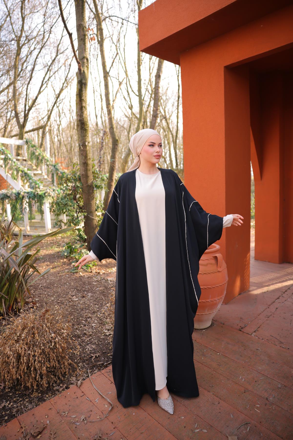 Siyah Biyeli Abaya Takım Nsr5081